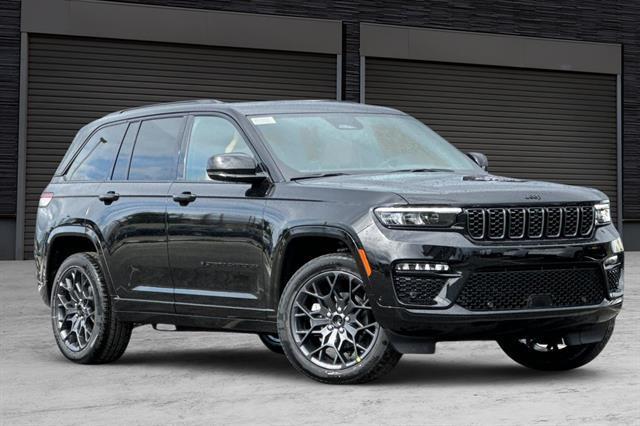 new 2025 Jeep Grand Cherokee car, priced at $63,184