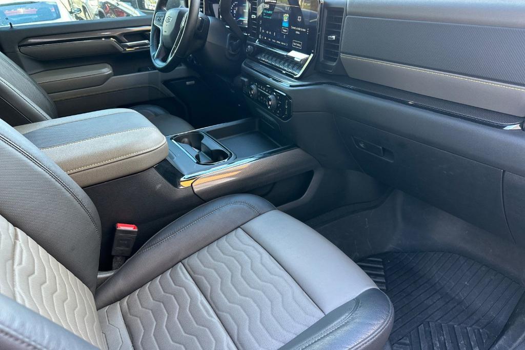 used 2024 Chevrolet Silverado 2500 car, priced at $73,890