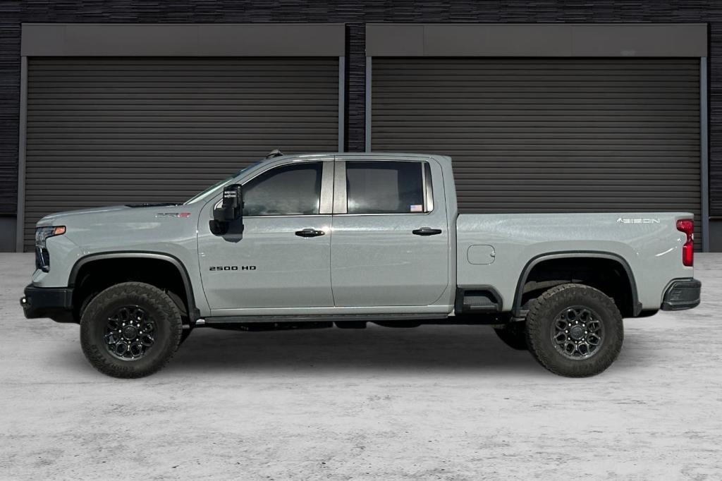 used 2024 Chevrolet Silverado 2500 car, priced at $73,890