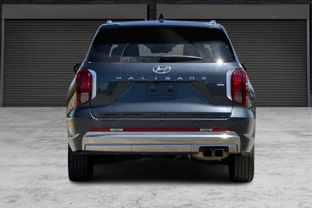 used 2024 Hyundai Palisade car, priced at $38,391