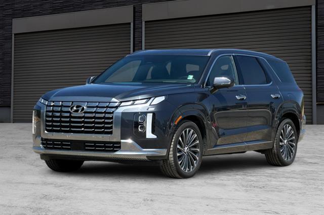 used 2024 Hyundai Palisade car, priced at $38,391