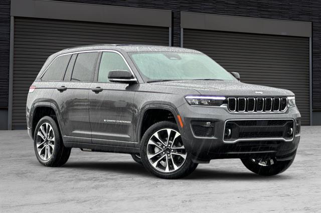 new 2025 Jeep Grand Cherokee car