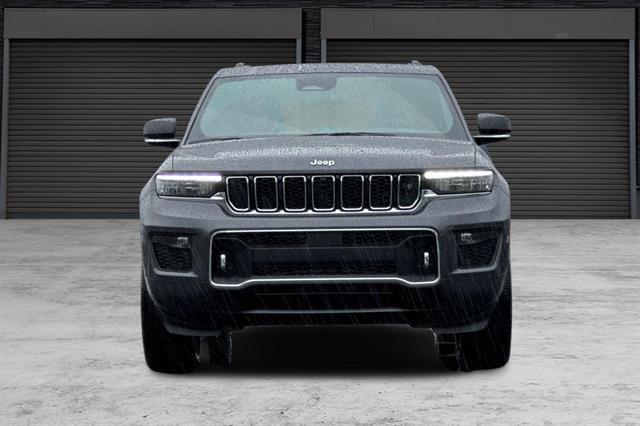 new 2025 Jeep Grand Cherokee car