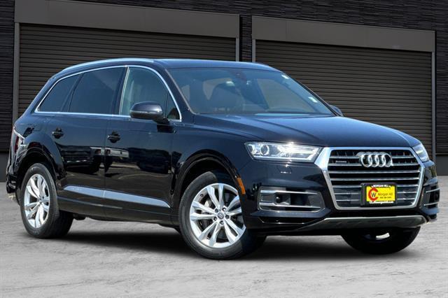 used 2017 Audi Q7 car, priced at $18,690