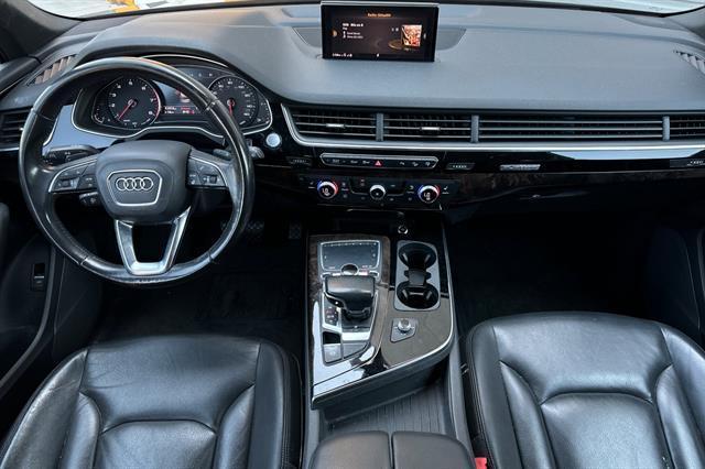 used 2017 Audi Q7 car, priced at $18,690