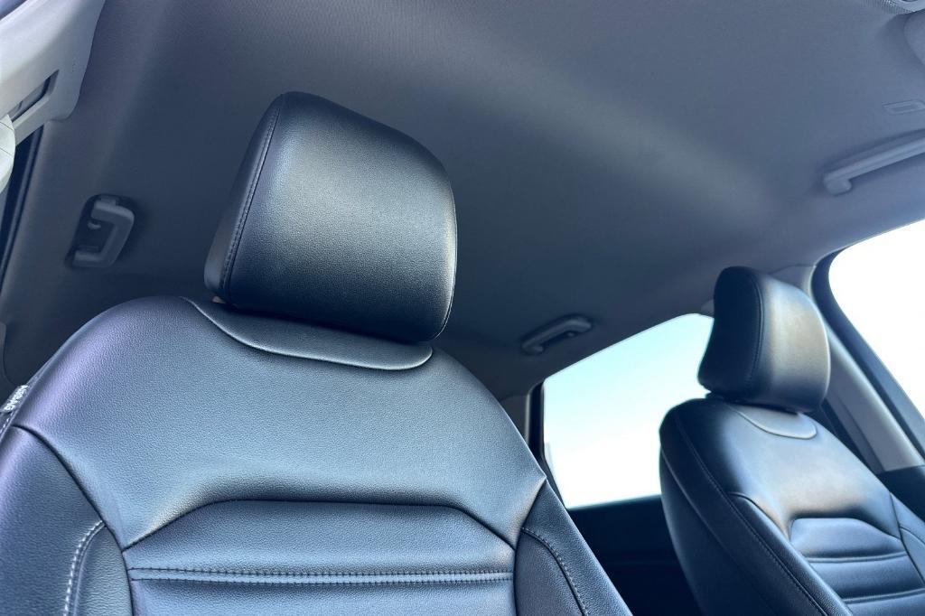 used 2021 Ford Edge car, priced at $17,990