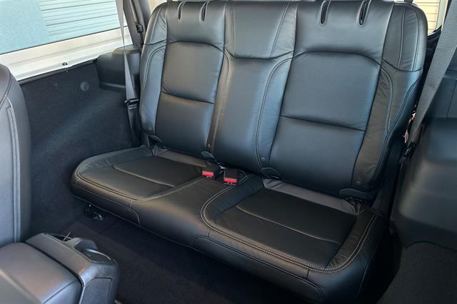 new 2025 Jeep Wrangler car, priced at $43,125