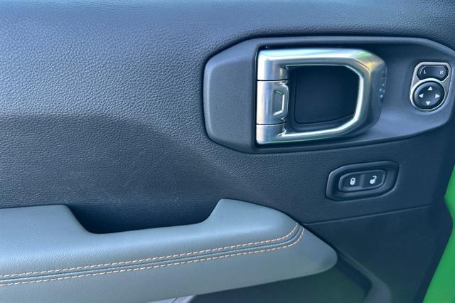 new 2025 Jeep Gladiator car, priced at $58,745