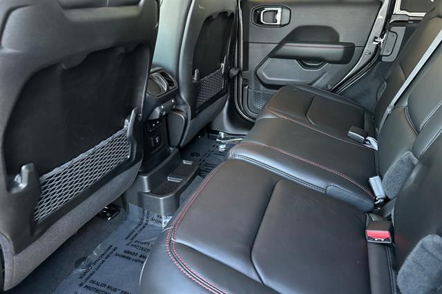 new 2025 Jeep Wrangler car, priced at $70,045