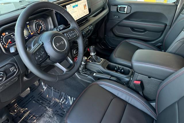new 2025 Jeep Wrangler car, priced at $70,045