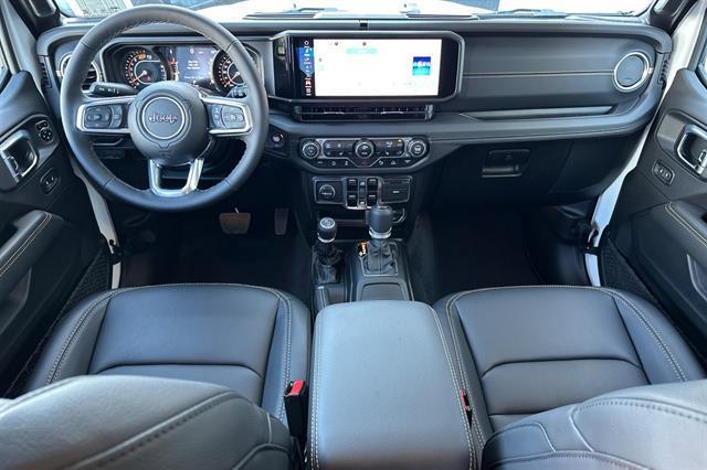 new 2025 Jeep Wrangler car, priced at $57,220