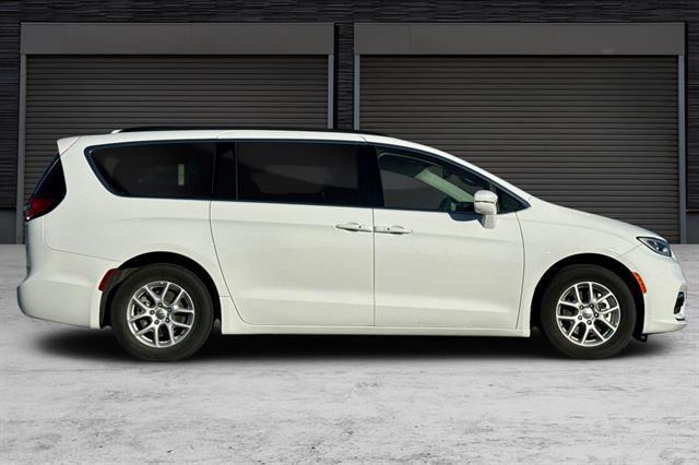 used 2022 Chrysler Pacifica car, priced at $23,591