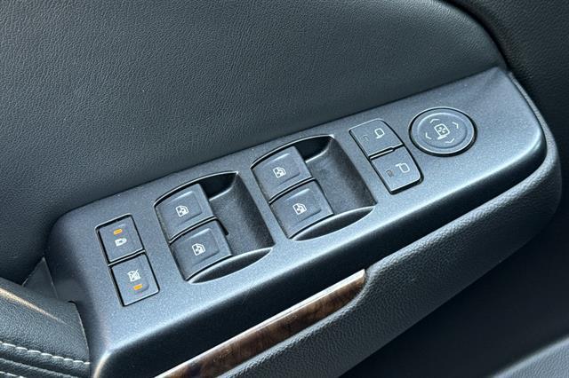 used 2017 Chevrolet Suburban car, priced at $22,590
