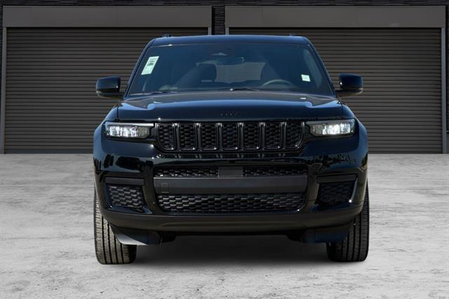 new 2025 Jeep Grand Cherokee L car, priced at $47,212