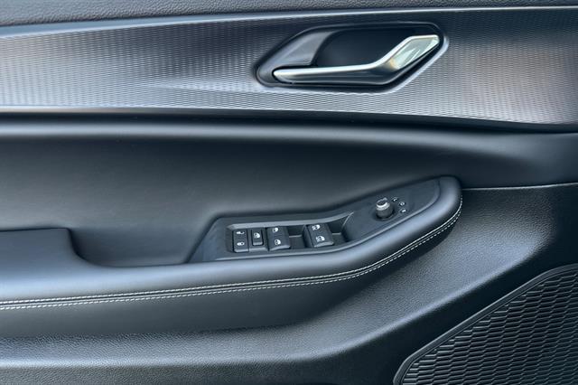 new 2025 Jeep Grand Cherokee L car, priced at $47,212