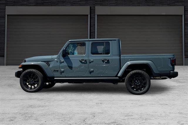 used 2025 Jeep Gladiator car, priced at $37,500