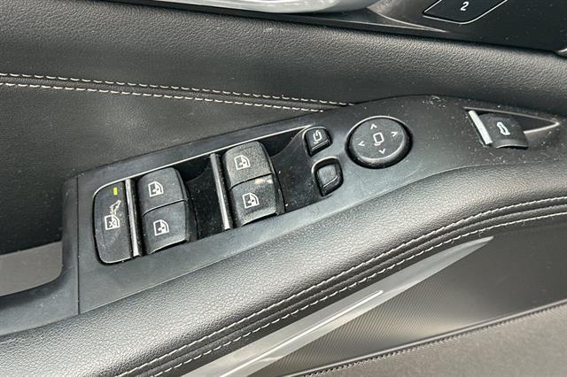 used 2023 BMW X5 car, priced at $42,811