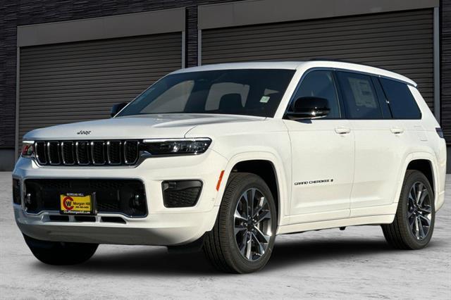 new 2024 Jeep Grand Cherokee L car, priced at $66,430