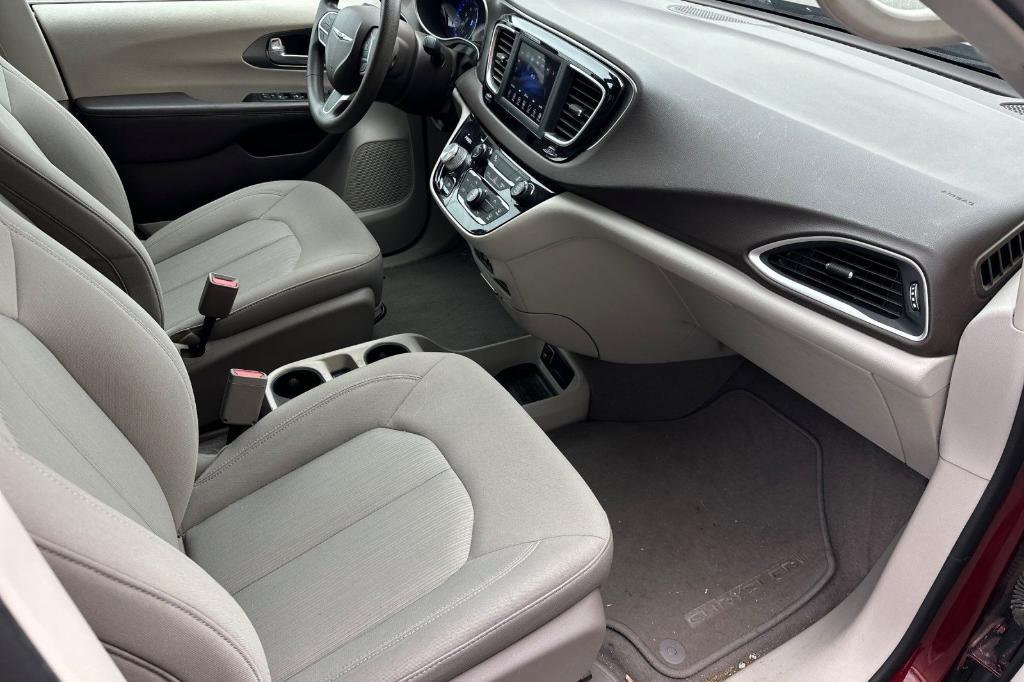 used 2018 Chrysler Pacifica car, priced at $17,991