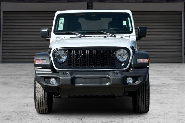 new 2025 Jeep Wrangler car, priced at $40,125