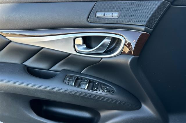 used 2015 INFINITI Q70L car, priced at $15,834