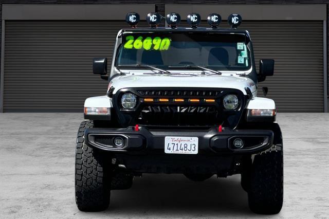 used 2021 Jeep Gladiator car, priced at $26,490