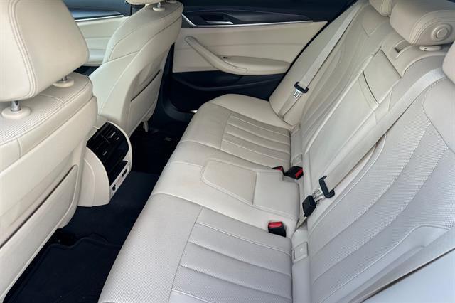 used 2023 BMW 540 car, priced at $40,914