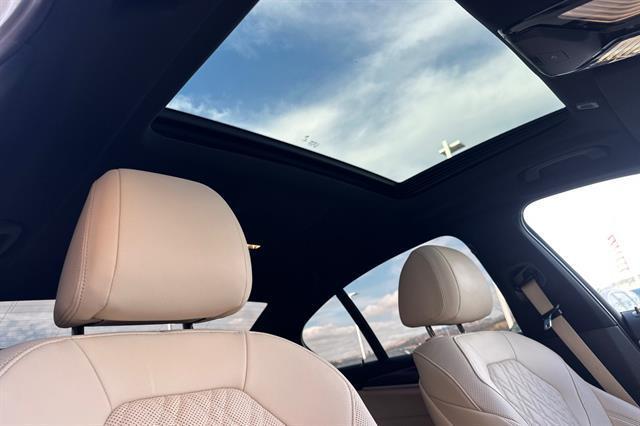 used 2023 BMW 540 car, priced at $40,914