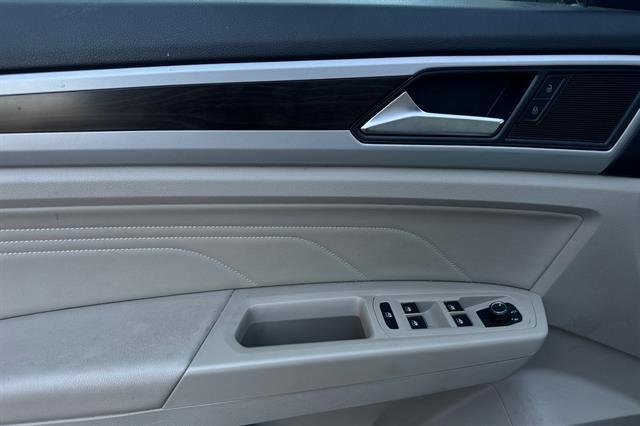 used 2023 Volkswagen Atlas car, priced at $24,491