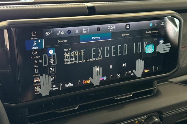 new 2025 Jeep Gladiator car, priced at $55,315