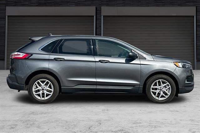 used 2024 Ford Edge car, priced at $22,638