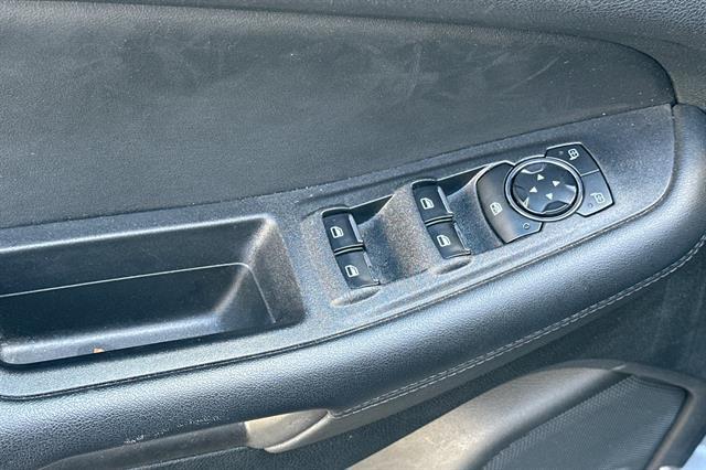 used 2024 Ford Edge car, priced at $22,638