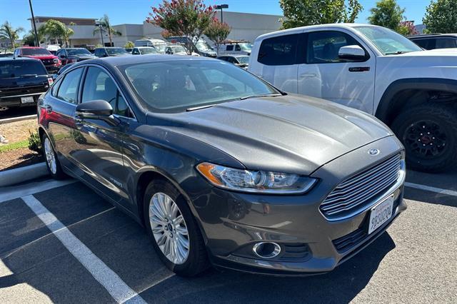 used 2016 Ford Fusion Hybrid car