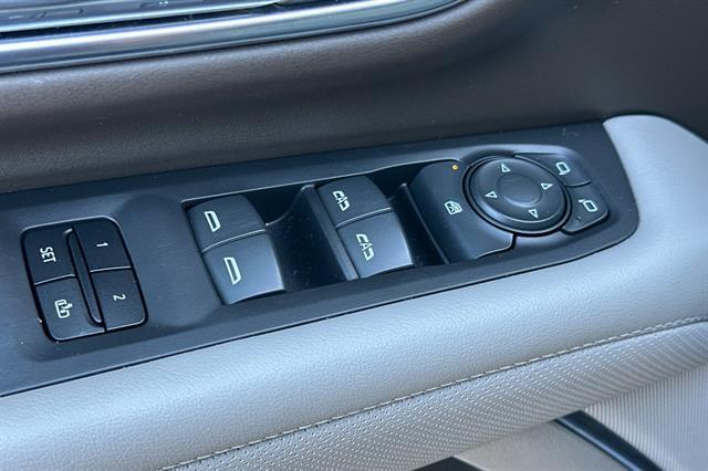 used 2023 GMC Yukon car, priced at $48,791