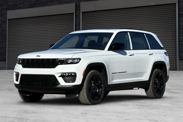 new 2025 Jeep Grand Cherokee car, priced at $53,995