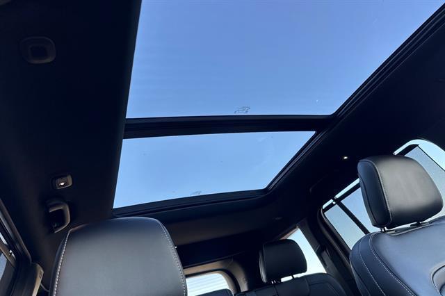 new 2025 Jeep Grand Cherokee car, priced at $53,810