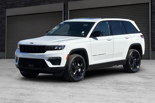 new 2025 Jeep Grand Cherokee car, priced at $53,810
