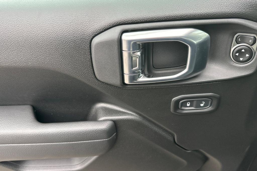 new 2026 Jeep Wrangler car, priced at $50,080