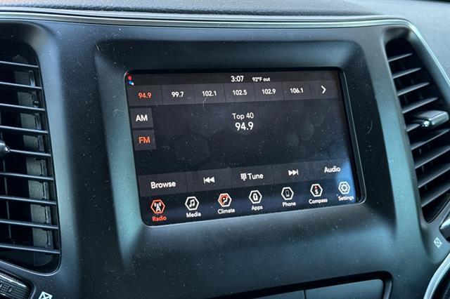 used 2019 Jeep Cherokee car, priced at $12,990