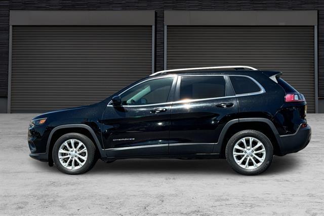 used 2019 Jeep Cherokee car, priced at $12,990
