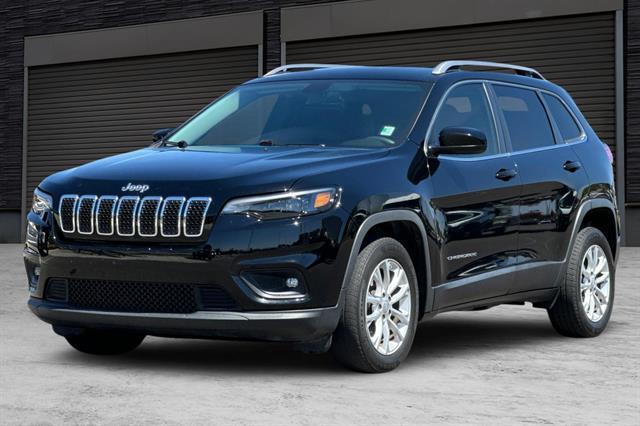used 2019 Jeep Cherokee car, priced at $12,990