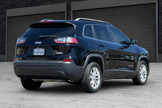 used 2019 Jeep Cherokee car, priced at $12,990