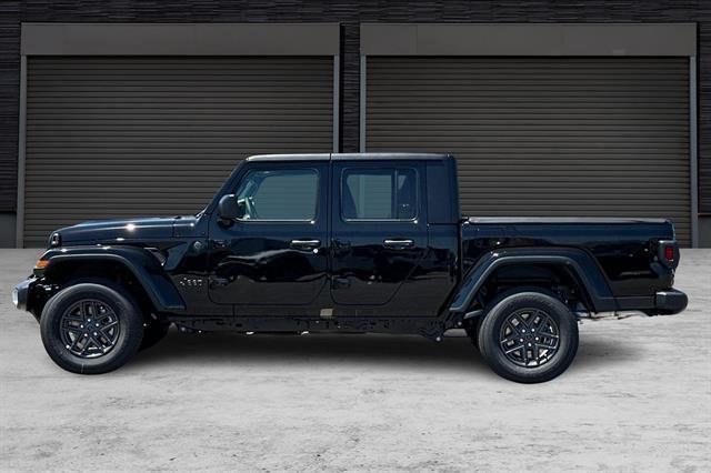 new 2024 Jeep Gladiator car, priced at $52,392