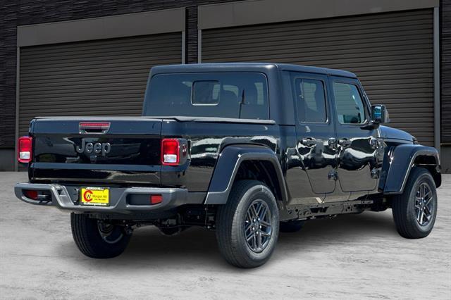 new 2024 Jeep Gladiator car, priced at $52,392
