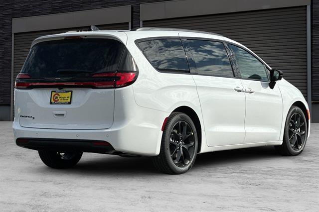 new 2026 Chrysler Pacifica car, priced at $47,080