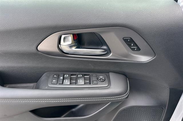 new 2026 Chrysler Pacifica car, priced at $47,080