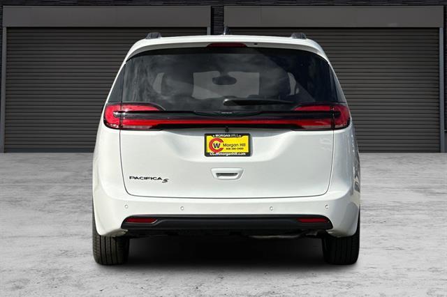 new 2026 Chrysler Pacifica car, priced at $47,080