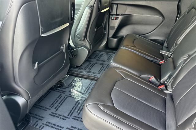 new 2026 Chrysler Pacifica car, priced at $47,080