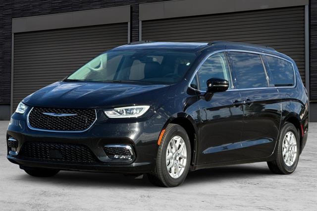 used 2022 Chrysler Pacifica car, priced at $18,991