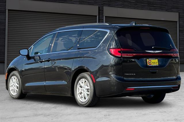 used 2022 Chrysler Pacifica car, priced at $18,991